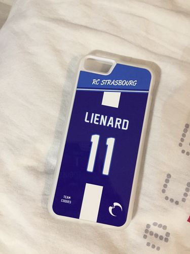 Customer photo review of Coque foot STRASBOURG - flocage 100% personnalisable - iPhone smartphone
