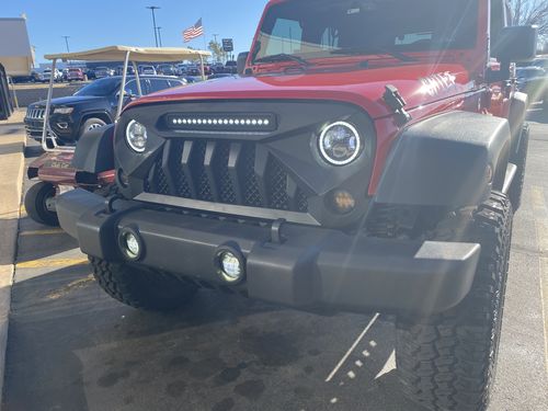 Customer photo review of Gladiator Grille w/ LED Off-Road Lights ( 07 - 18 Jeep Wrangler JK )