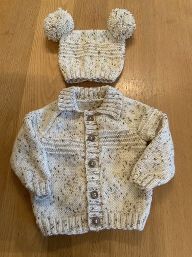 Customer photo review of Special Edition Heirloom Baby Knitting Box- Buy Today Whilst Stocks Last!!