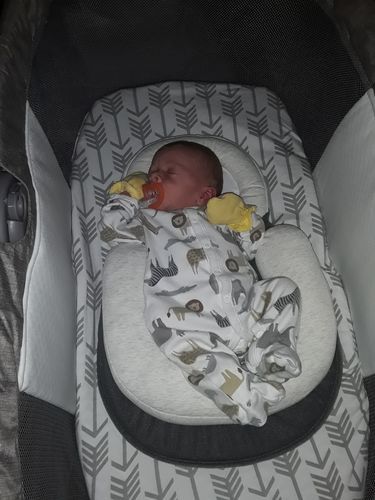 Customer photo review of BabyMello™ Sleepy Baby Bed