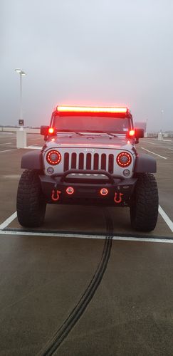 Customer photo review of Package of 1 Dual Color Light Bar & 6 Pack 3.2 Inch 20W LED Pods