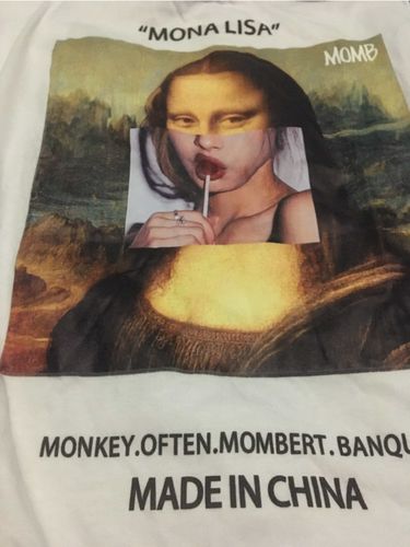 Customer photo review of "Smoking Mona Lisa" Tee