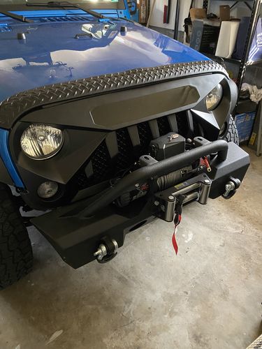 Customer photo review of Gladiator Grille w/ Blue Star DRL ( 07 - 18 Jeep Wrangler JK )