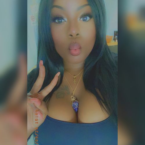 Customer photo review of Raw Amethyst/Rose Quartz Necklace