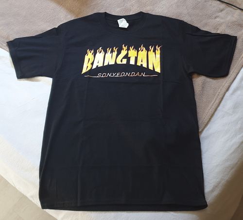 Customer photo review of Tshirt BTS Thrasher™ Edition