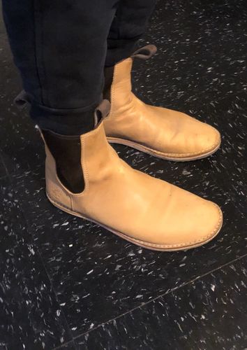 Customer photo review of Baxter - Natural Tan