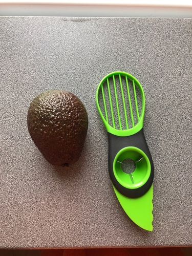 Customer photo review of AvoCutter DELUXE - der praktische Avocado Schäler
