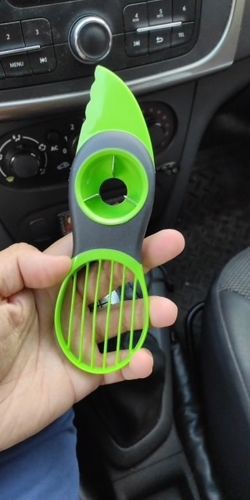 Customer photo review of AvoCutter DELUXE - der praktische Avocado Schäler