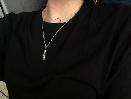 Customer photo review of Collier BTS™ Gratuit