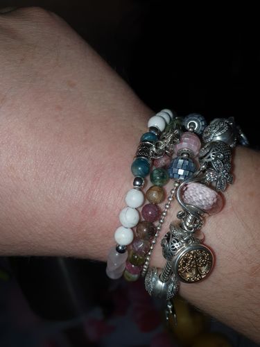 Customer photo review of BRACELETS FORME