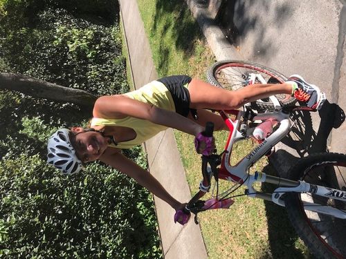 Customer photo review of Guantes Pesas GRAB Mujer