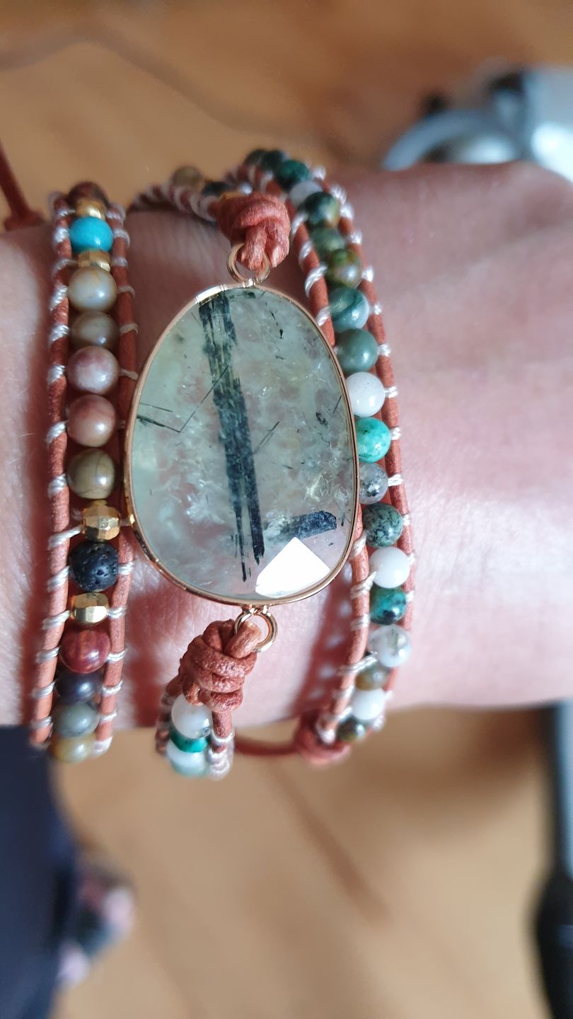 Customer photo review of Beruhigendes Türkisfarbenes Wickelarmband | Boho | 100% Handgemacht