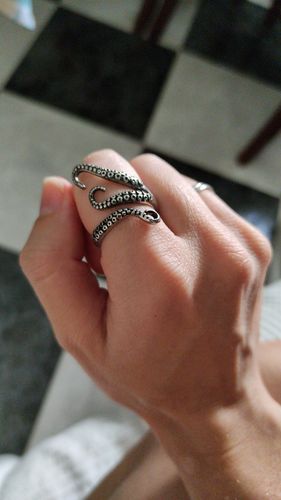 Customer photo review of Stainless Steel Octopus Ring