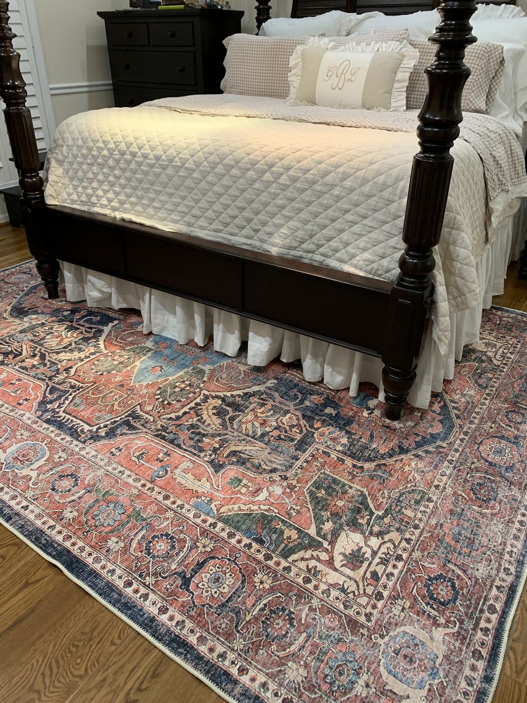 Customer photo review of Distressed Vintage Kendra Area Rug