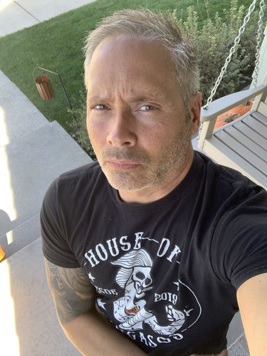 Customer photo review of House Of Chingasos Vintage Greaser T-Shirt