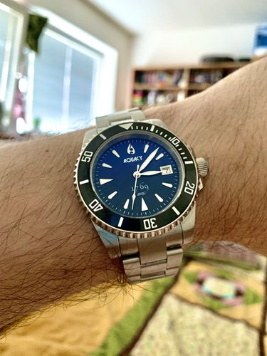 Customer photo review of Aquacy 1769 Hei Matau Men's Automatic 300M Half Blue Black Dive Watch Miyota 9015 1769.HBLB.B.S
