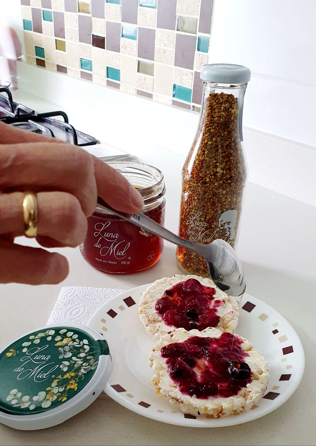 Customer photo review of Kit Luna de Miel
