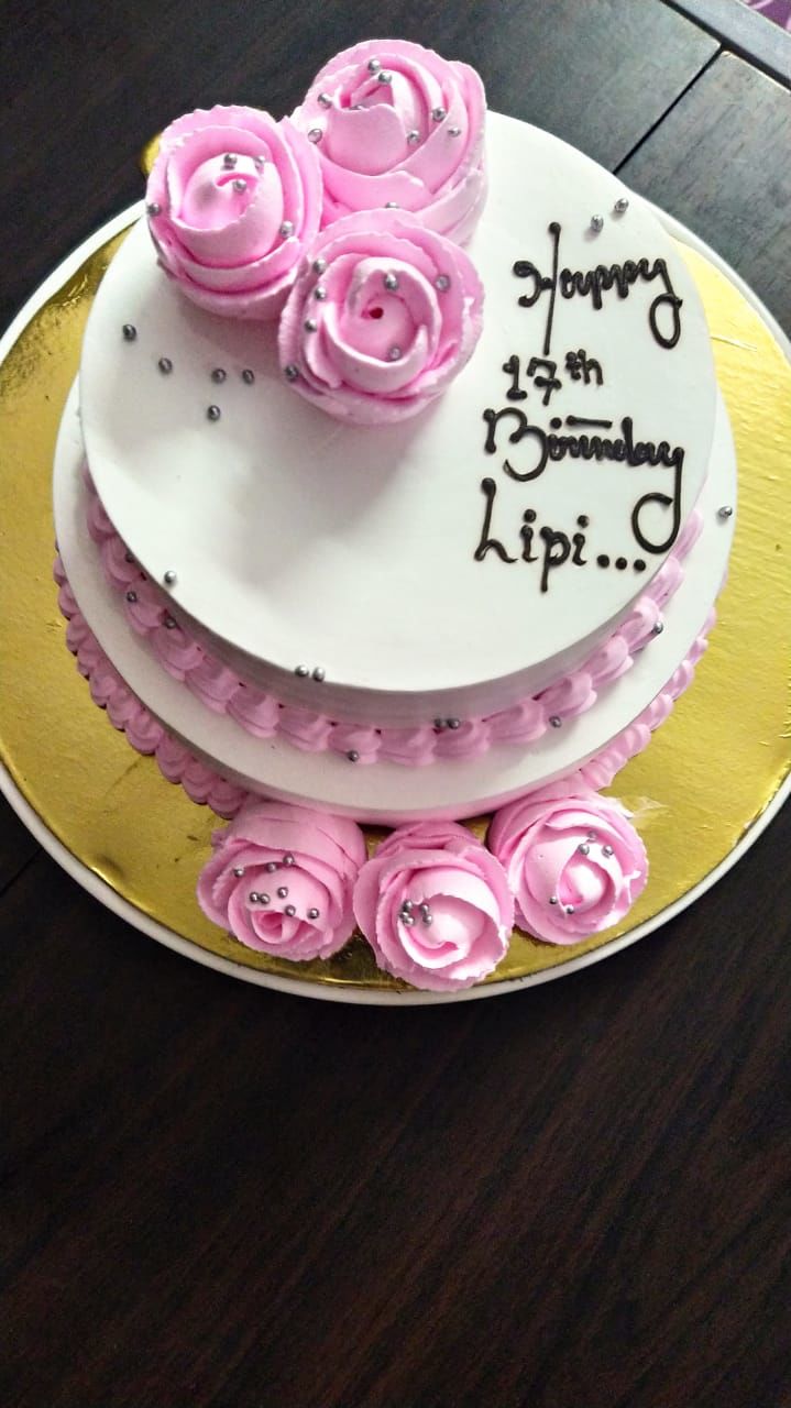 Customer photo review of Floral Cake 2