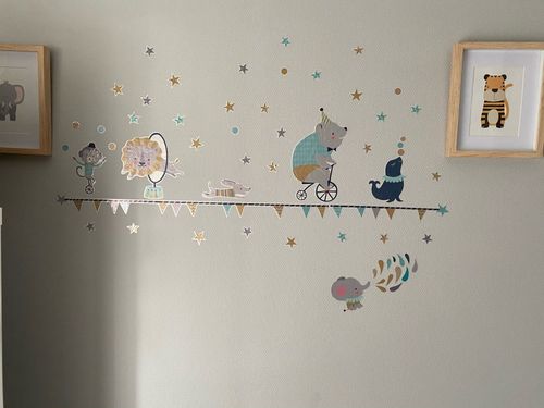 Customer photo review of Stickers Muraux Animaux Rigolos <br/>Éléphant