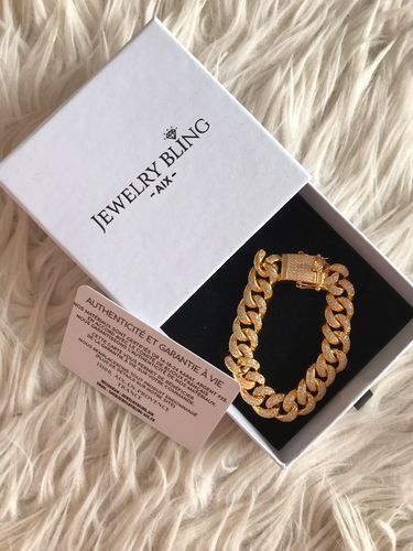 Customer photo review of ICED CUBAIN. – 12MM OR BLANC