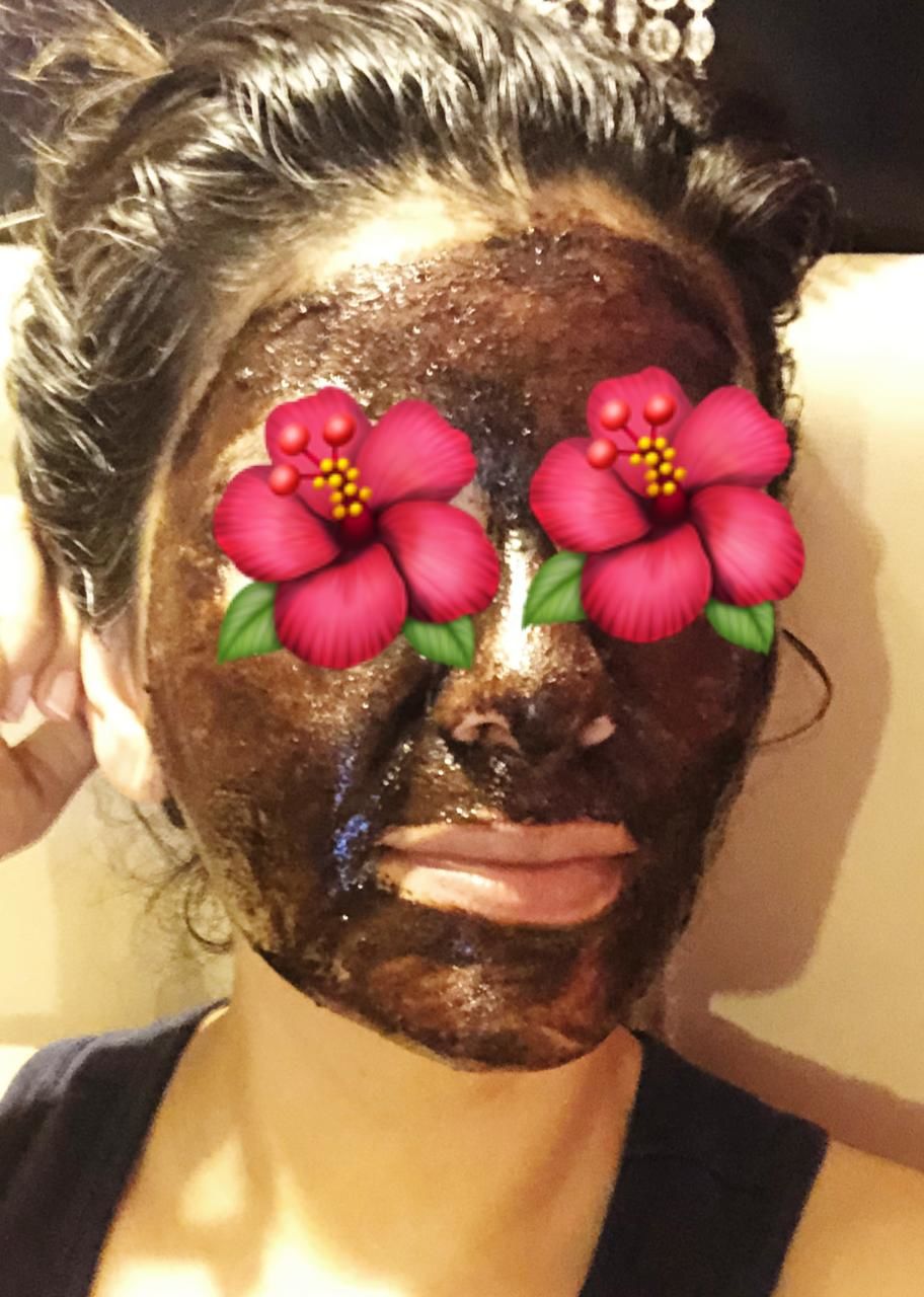 Customer photo review of Exfoliante / Mascarilla Facial de Tepezcohuite y 5 arcillas