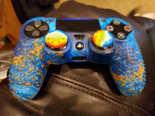 Customer photo review of Fusion - PS4 Controller Skin