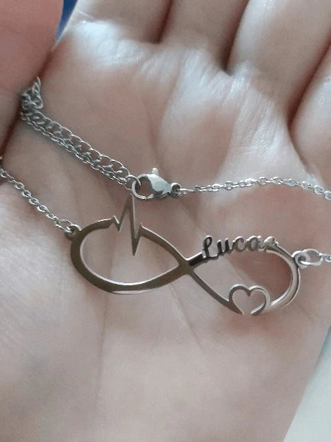 Customer photo review of LOANYA personalisierte Kette der Unendlichkeit
