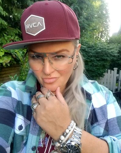 Customer photo review of Cyclonus Sunglasses