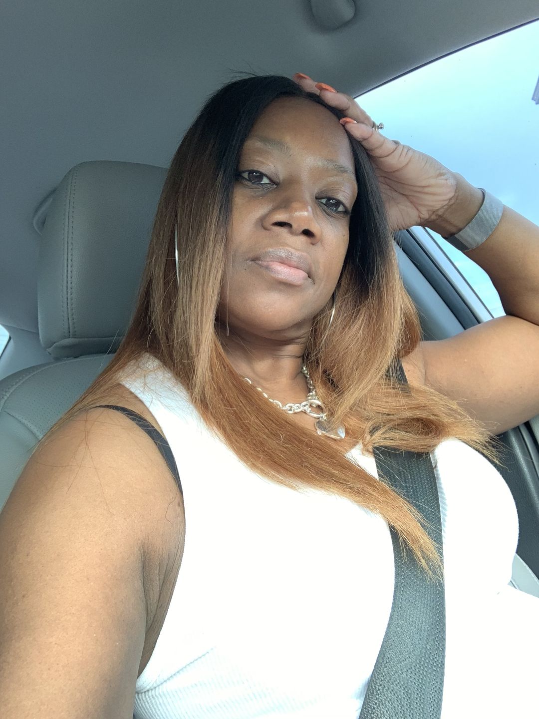 Customer photo review of A-Dream Brightening Eye Cream