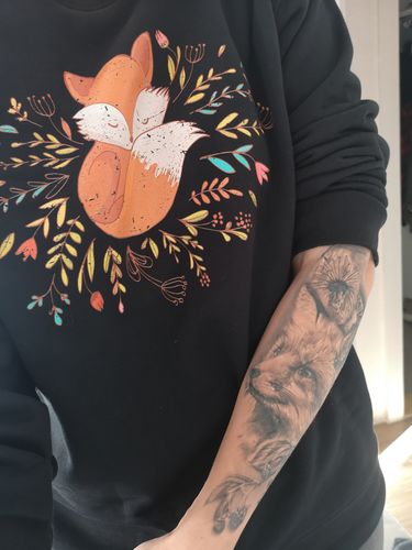 Customer photo review of FUCHS IN BLUMEN - BIO  - Unisex Organic Sweatshirt