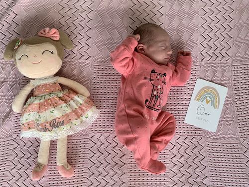 Customer photo review of Personalized Leyadoll (Pink) with Gift Bag