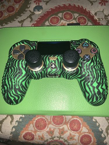 Customer photo review of Green Tiger Stripe