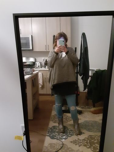 Customer photo review of Buykud Ultra-loose Classic Striped Round Neck Blouse