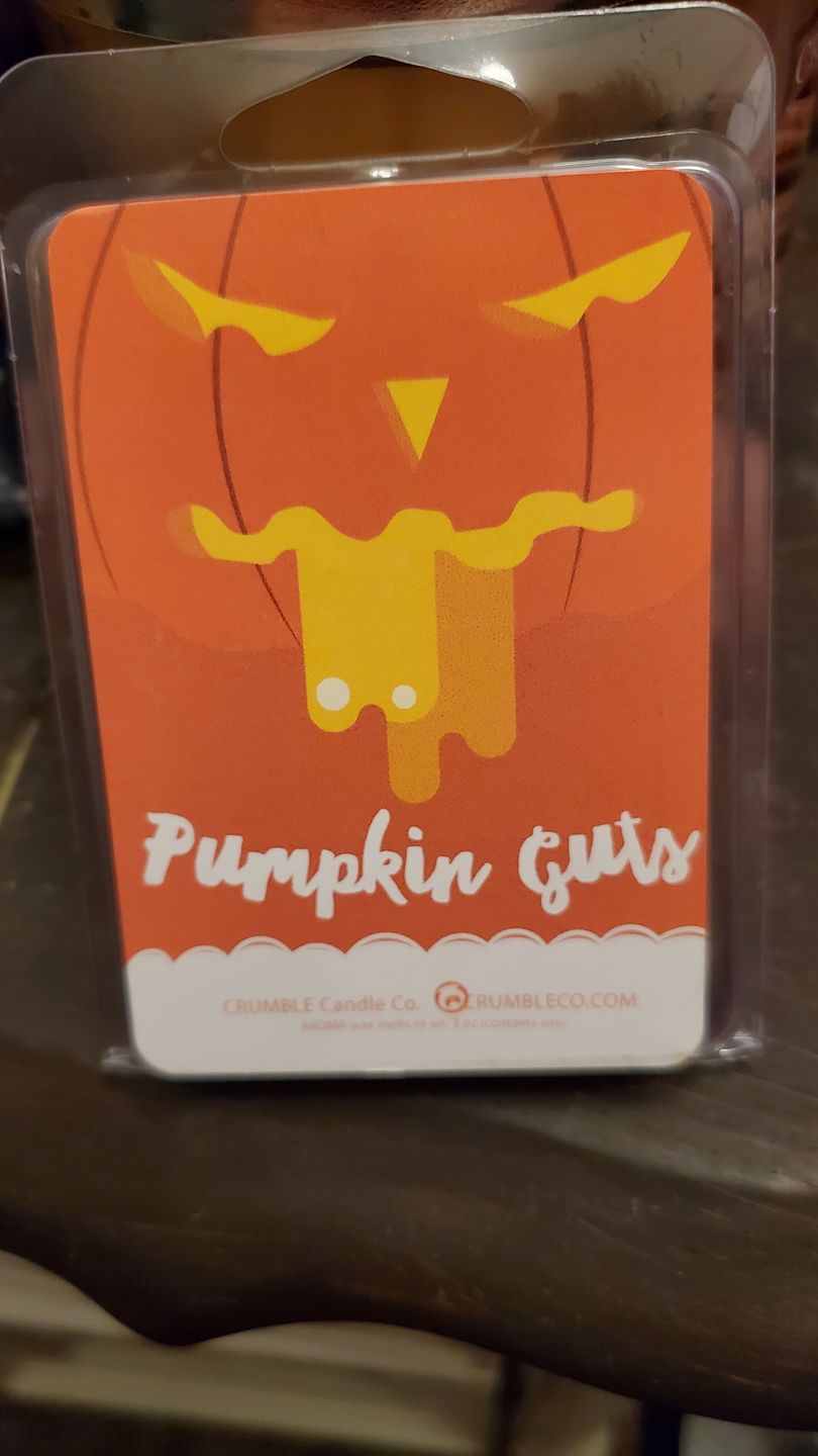 Customer photo review of Pumpkin Guts Wax Melt
