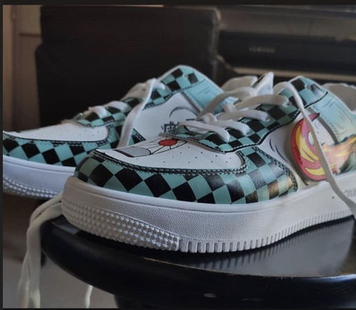 Customer photo review of Sneaker Demon Slayer - Tanjiro Kamado Basse