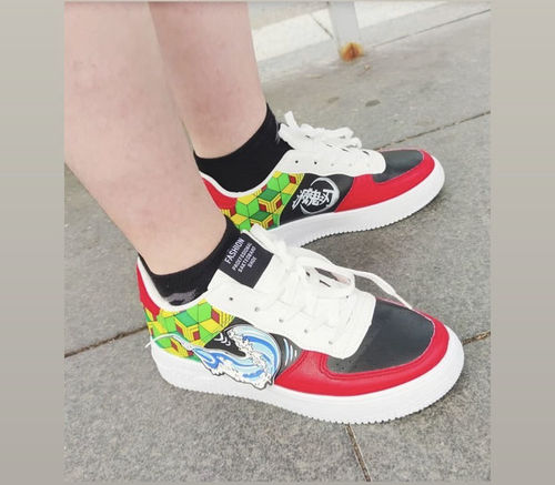 Customer photo review of Sneaker Demon Slayer - Giyu Tomioka
