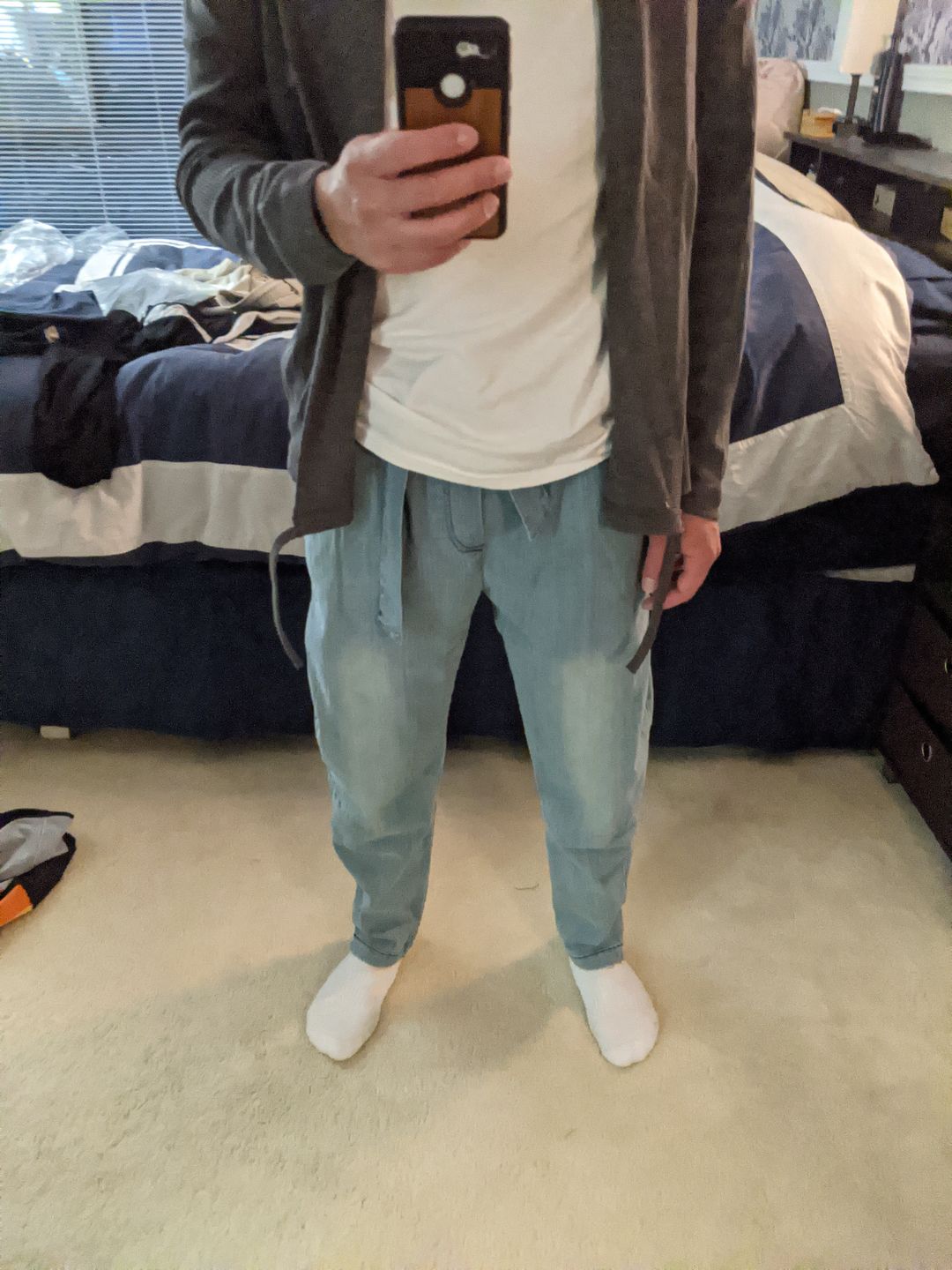 Customer photo review of Oleno Denim Pants
