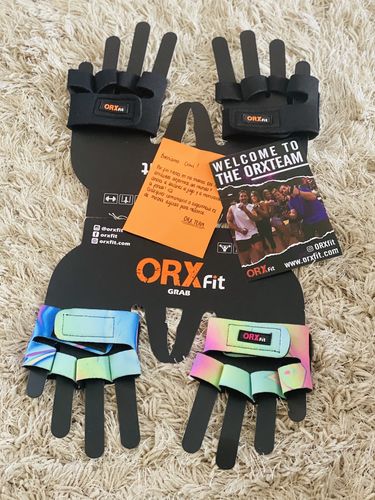 Customer photo review of Guantes Pesas GRAB Mujer