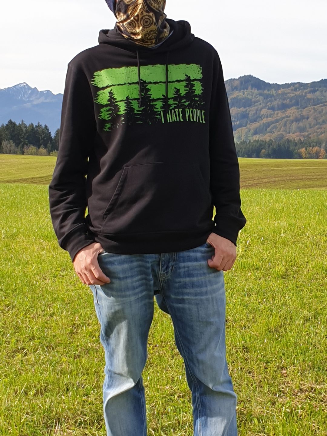 Customer photo review of FUCHS IM WALD KHAKI - Bio Unisex Hoodie (PREMIUM)