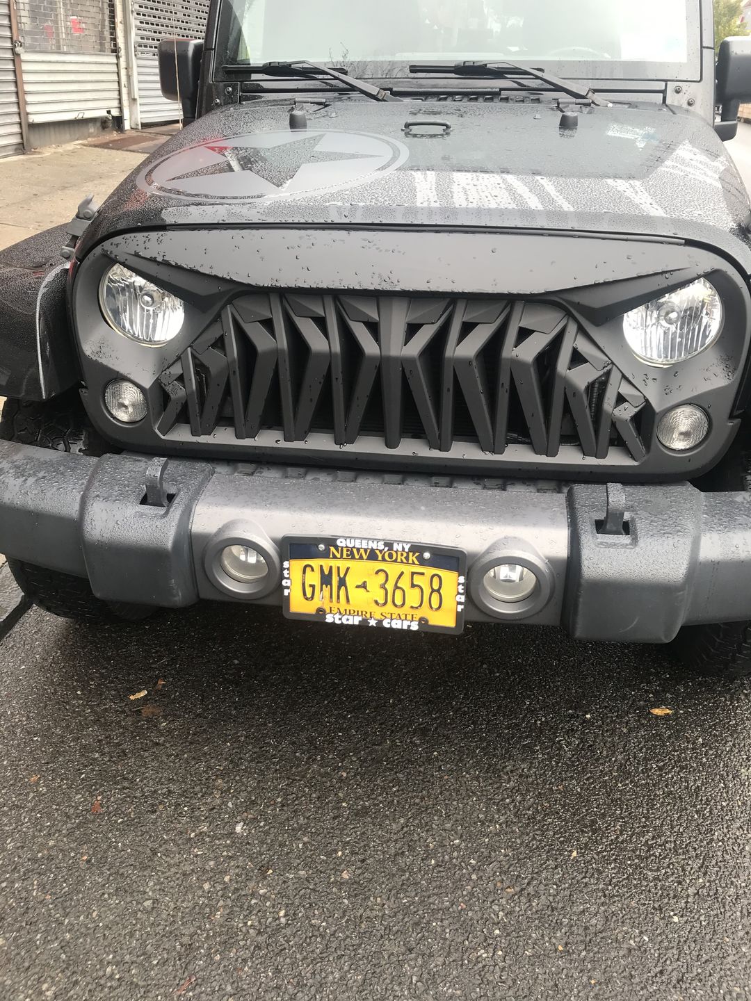 Customer photo review of Shark Grille - Matte Black (07-18 Wrangler JK )
