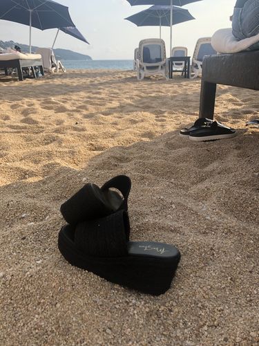 Customer photo review of Plataforma Ariadna Negro