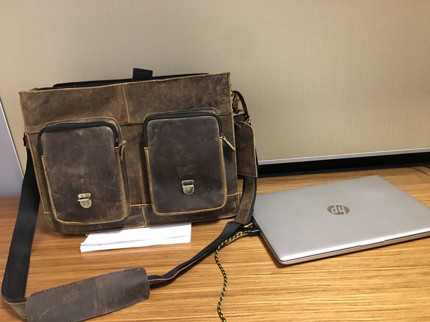 Customer photo review of Hunter Leather Buffalo Laptop Messenger Bag