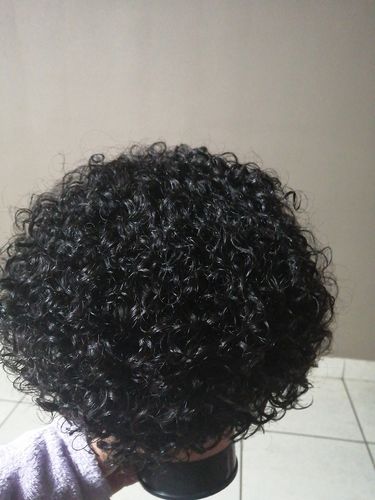 Customer photo review of DESIGN ESSENTIALS BAMBOO AND SILK LEAVE IN CONDITIONER 237ML