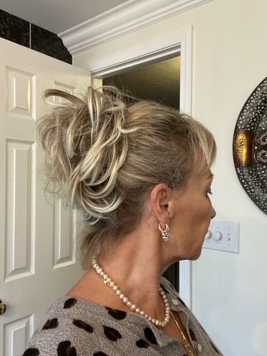 Customer photo review of JuvaBun Straight Bun