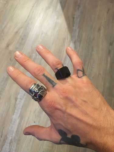 Customer photo review of THE BOSS SKULL RING