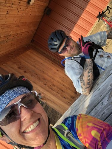 Customer photo review of Trippy Paint Drip MTB Jersey