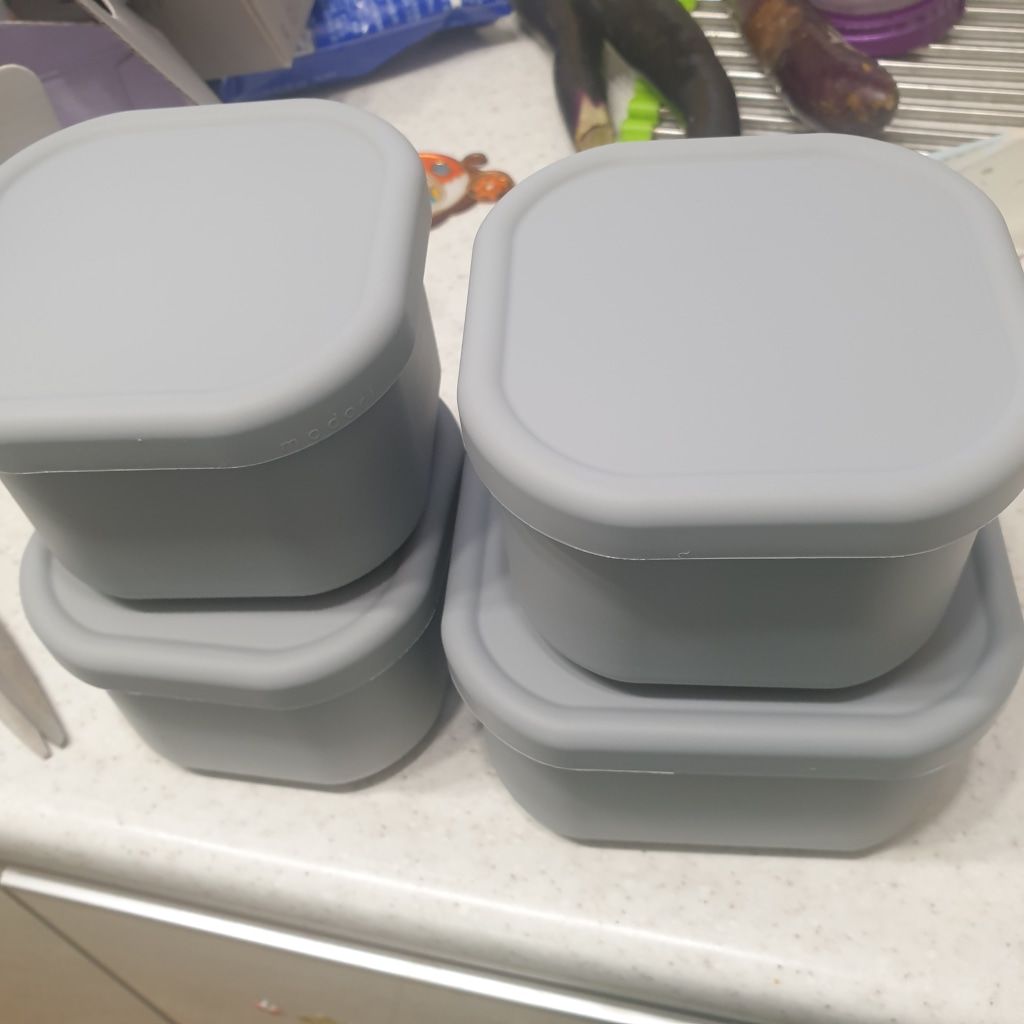 Customer photo review of Silicone Container