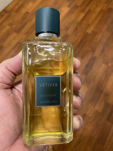 Customer photo review of Guerlain Vetiver Eau De Toilette Perfume For Men - 100ml
