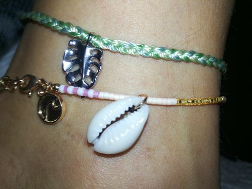 Customer photo review of Isla Anklet