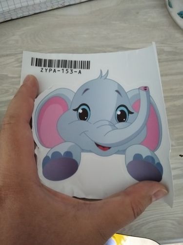 Customer photo review of Petit Stickers Éléphant